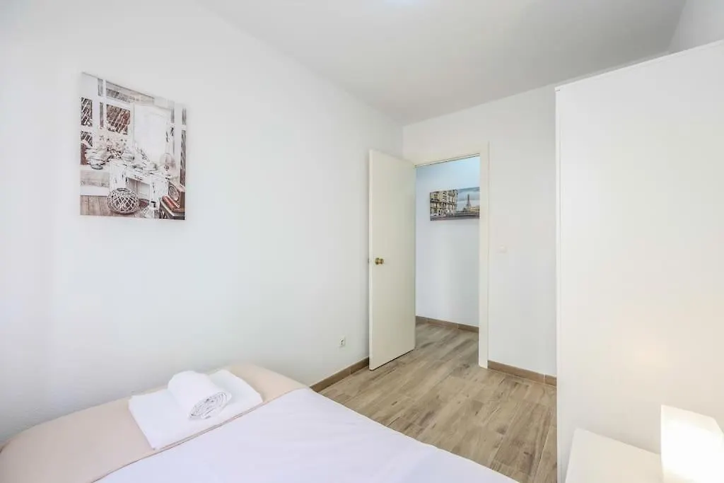 Family-Friendly Stay Near Madrid San Sebastian de los Reyes Apartment